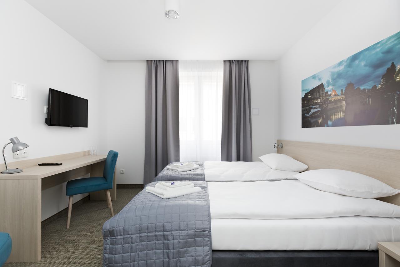 Hotel Silver Бидгошч Екстериор снимка